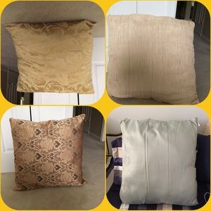 4 large throw pillows NEW